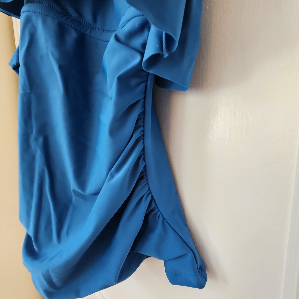 Blue Ruffle Off-Shoulder Swimsuit - Picture 7 of 10
